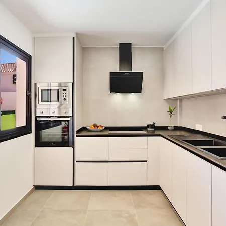 Golden Dunes Picasso By Sustainable Energy * 코스타 데 안티과