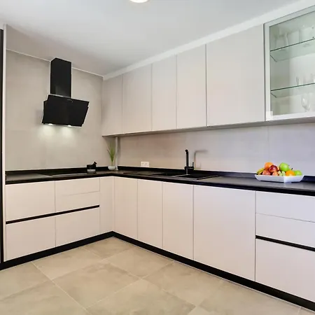 Golden Dunes Picasso By Sustainable Energy 빌라